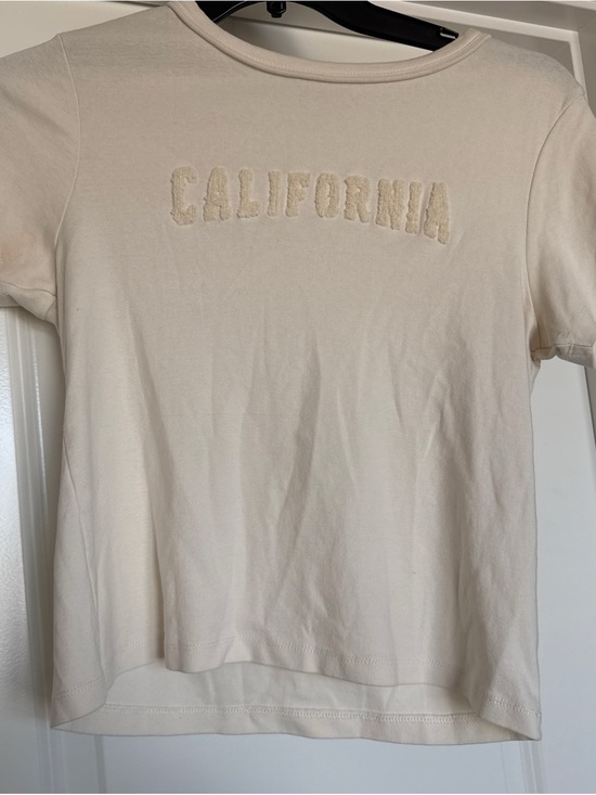 Fitz + Eddi Tops - Women’s Cream 'California' Short Sleeve Tee